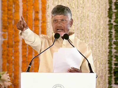 Resolve pending house, house-site regularisation issues: Andhra Pradesh Chief Minister