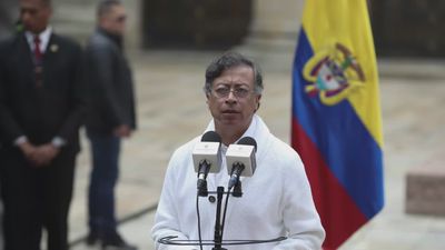 Petro Urges Colombians to Ignore Trump's Endorsement of Presidential Candidate Abelardo de la Espriella