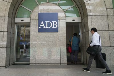 ADB, StanChart ink partnership to support Indian firms across supply chains