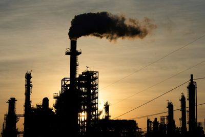 OECD Cuts Global Growth Outlook As U.S.-Iran War Weighs On Economy, Energy Markets