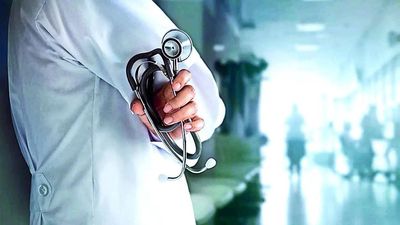 'Doctors have BMWs, Audis': IIT engineer, who got laid off by a American big tech company, says MBBS is the only AI-proof career left in India; doctors fire back