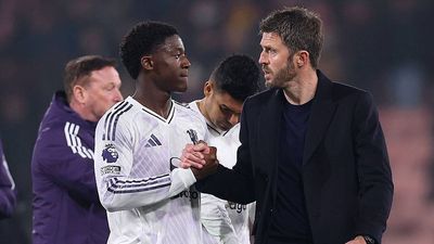 Kobbie Mainoo Pays Tribute to Michael Carrick Ahead of World Cup Debut