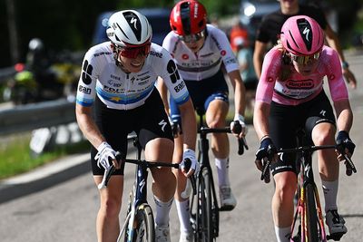 Demi Vollering gets her stage win but she has a problem – Analysing the Giro d'Italia Women GC picture after shock time trial and thrilling mountain stage