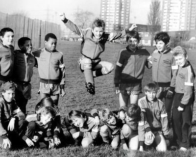 TV tonight: zooming in on 10 iconic David Beckham photos