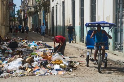 Rat, flies and rot: Havana’s trash crisis spirals out of control