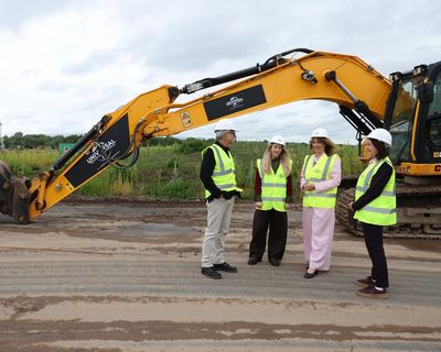 UK government to pay £1.3bn to help fund Universal Studios theme park in Bedfordshire