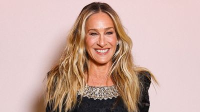 Sarah Jessica Parker’s Pleated IKEA Lamp Is Replacing Expensive Sculptural Decor – And It’s Perfect for Summer Nights