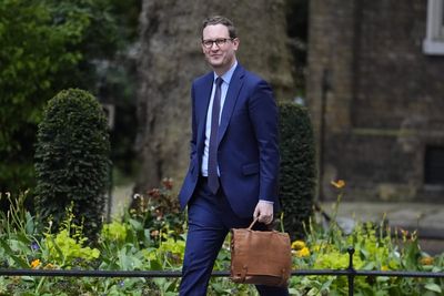 Starmer still confident in Darren Jones after leaked Mandelson messages revealed