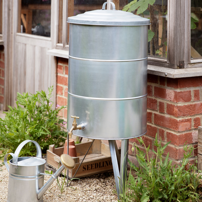 I’ve found a stash of the most stylish water butts to harvest rainwater and make your garden look good while doing it – my top picks from rattan to galvanised steel