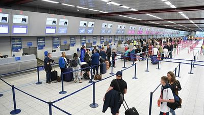 Iran war, strikes, EES: Why the number of people flying in Europe is dropping