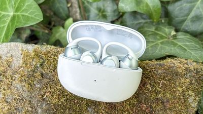 I tested the new Shokz OpenDots 2 headphones for three weeks and they’re better value than the Bose Open Ultra Earbuds