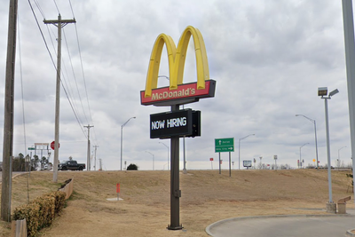 Teen sues McDonald’s franchise over harassment by accused murderer on their kitchen crew
