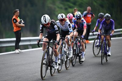'I don't think I've ever had a harder day on the bike' - Lauren Dickson impresses in Giro d'Italia mountain domestique role for Demi Vollering