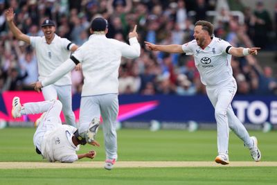 How Ollie Robinson lifted England’s gloom to make sensational return to Test cricket