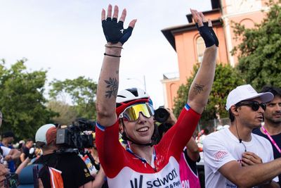'The UCI is simply not responding, no one is answering the phone' – SD Worx-Protime 'brushed off' over Lorena Wiebes disqualification
