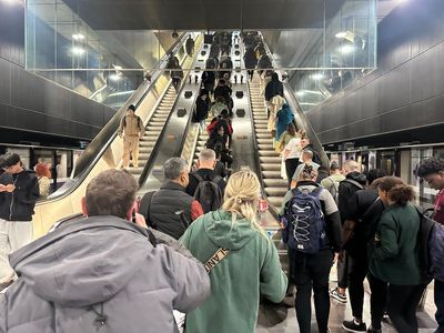 London rides out the Tube strike: Elizabeth line saves capital from meltdown as walkout support weakens