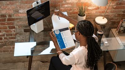 I used ChatGPT to find jobs and rewrite my resume — and it felt like having a personal recruiter