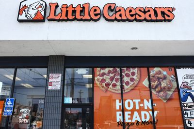 Prime Prime! Little Caesars is now offering $5 pizza through Amazon