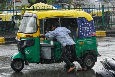 Delhi, Noida, Gurugram to see rain and thunderstorms on June 5; Kolkata also under alert as IMD issues yellow alert for Bengal this week