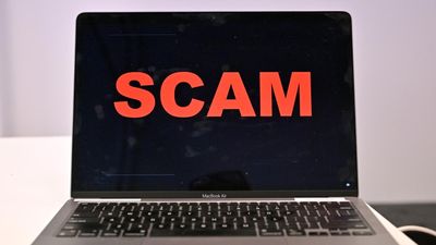 Scammers fleece Aussies of almost $250m in three months