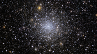 Glittering star cluster image reveals missing patch of stars: 'We were not looking for the gap, but we found it'
