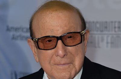 Clive Davis recovering after hospitalisation