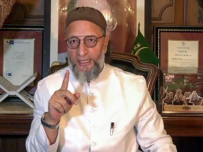 "Modi Govt putting integrity of Census at risk": AIMIM chief Asaduddin Owaisi