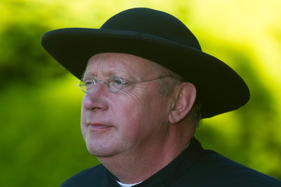 Father Brown star says Alec Guinness’ 1950s performance as character was ‘terrible’
