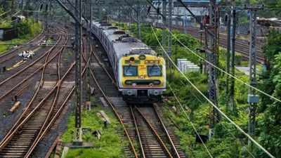 Mumbai local train update: 5-hour jumbo block on June 7; services to be cancelled or diverted Between Churchgate and Mumbai Central