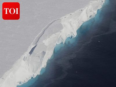 A Swedish research robot submarine detects unknown structures beneath Antarctica’s Dotson Ice Shelf, and the find suggests ice shelf’s underside is more complex than expected