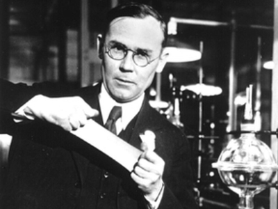 In 1934, a chemist pulled a sticky polymer into a thread, and nylon moved toward everyday life
