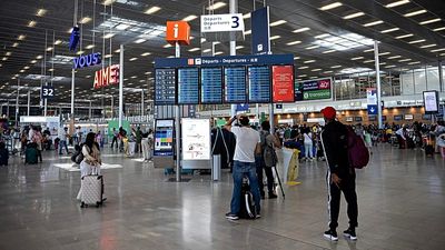 EU vows 'targeted' restrictions on Schengen visas for Russians amid backlash