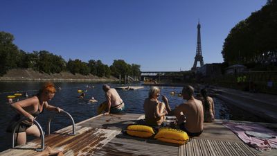 Parisians will be able to swim for a second year in the Seine