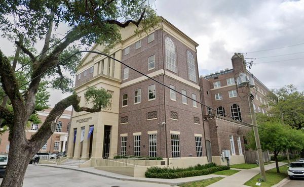 New Orleans’ Jesuit high school agrees to pay seven figures to settle child molestation claim