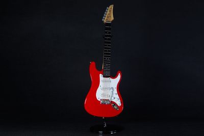 The electric guitar spawned garage bands, rock-god dreams — and generations of popular music