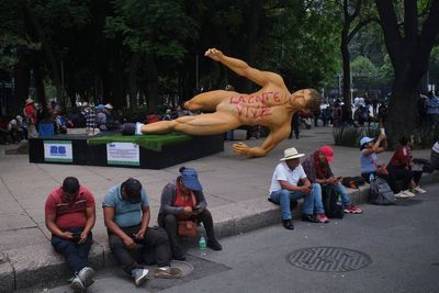 Protests in Mexico City capitalize on World Cup celebrations to pressure government