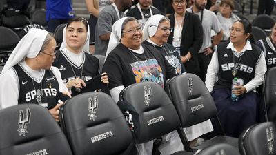 Every Celebrity Spotted at Game 2 of Spurs vs. Knicks NBA Finals