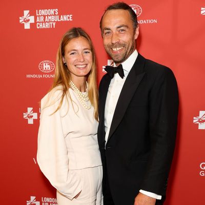 James Middleton and His Wife Make a Rare Red Carpet Appearance Alongside Princess Diana’s Twin Nieces
