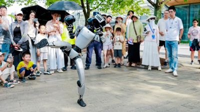 I just watched a robot kick a child and I'm over it — let's keep robots away from people until these bots are 100% safe
