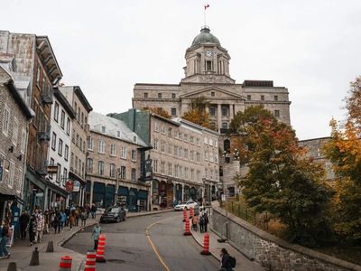 Canada: Quebec expands special work permits to spouses of permanent residence candidates