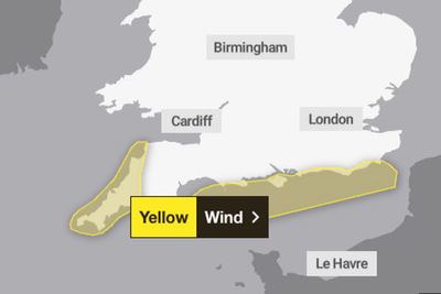 UK weather: Met Office issues yellow warning as south coast set to be lashed by strong winds