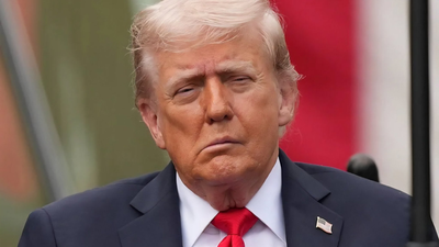 House Minority Leader Jeffries Calls Out Trump for Crashing the NBA Finals: 'Why Ruin a Good Thing?'
