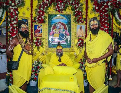 7 Life Lessons From Premanand Ji Nobody Talks About