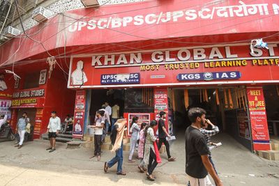 Khan Sir to seek anticipatory bail over FIR on vandalism at his coaching centre in Patna