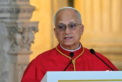 Pope calls for end to polarisation on Spain visit