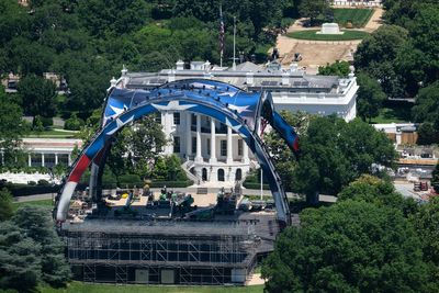Trump’s White House cage fight event being snubbed by A-listers on heels of concert fiasco