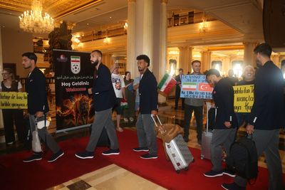 Iran staff wait for visas as World Cup squad flies to US