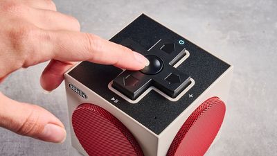 I ditched my $54 JBL Go 5 to listen to music on the $49 8BitDo Retro Cube 2 speaker — and 8BitDo does something JBL doesn't