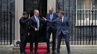 European leaders to meet Zelenskyy at Downing Street as pressure mounts on Russia