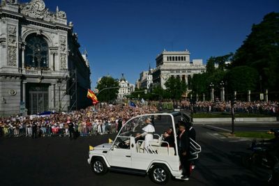 Over 1.2 million people attend Pope's mass in Madrid